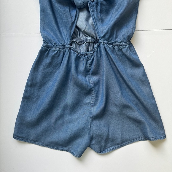 1250C Chambray Romper Blue Denim Jean Jumpsuit Shorts One Piece Boho Beachy Sz S - Picture 16 of 16